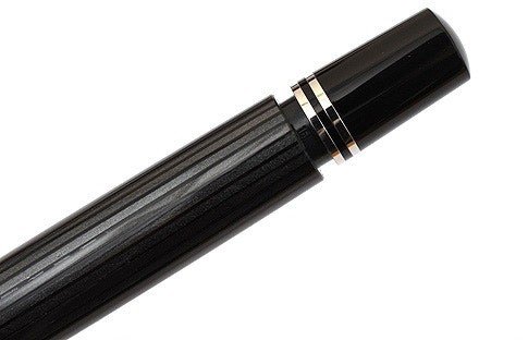Ручка перьевая Pelikan Souveraen M 405 белый/серебристый F Ручка перьевая Pelikan Souveraen M 405 белый/серебристый F