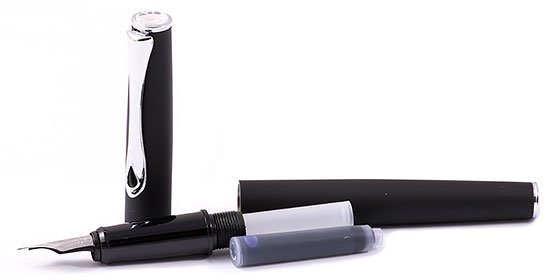 Перьевая ручка Diplomat Esteem Lapis Black Перьевая ручка Diplomat Esteem Lapis Black