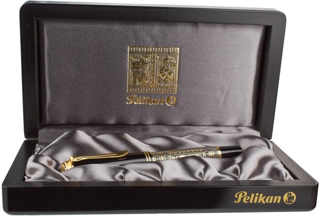 Перьевая ручка Pelikan Toledo M 700, черный, подарочная коробка