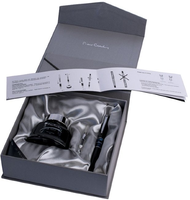 Набор Pierre Cardin перьевая ручка Libra и флакон чернил синего цвета, 50 мл Набор Pierre Cardin перьевая ручка Libra и флакон чернил синего цвета, 50 мл