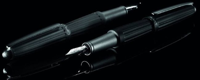 Перьевая ручка Diplomat Aero, Black F Перьевая ручка Diplomat Aero, Black F