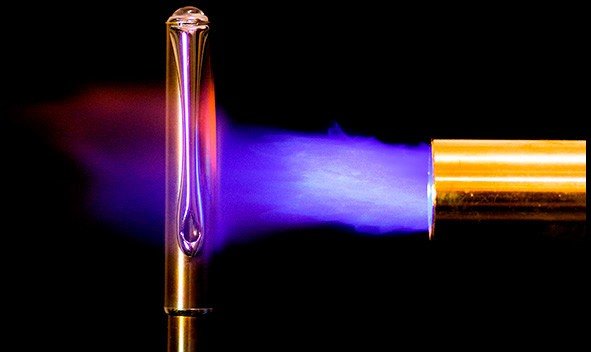 Шариковая ручка Diplomat Traveller Flame Шариковая ручка Diplomat Traveller Flame