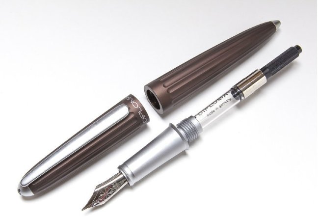 Перьевая ручка Diplomat Aero Brown Перьевая ручка Diplomat Aero Brown