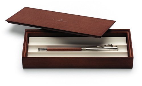 Карандаш Graf von Faber-Castell +точилка, коричневый 
