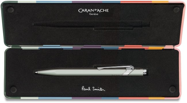 Шариковая ручка Caran d'Ache Office Paul Smith 2, Pistashio Green в подарочной коробке Шариковая ручка Caran d'Ache Office Paul Smith 2, Pistashio Green в подарочной коробке